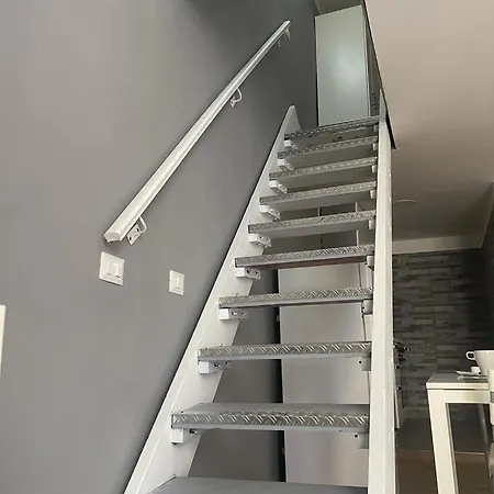 Casa Gerolomini Неаполь
